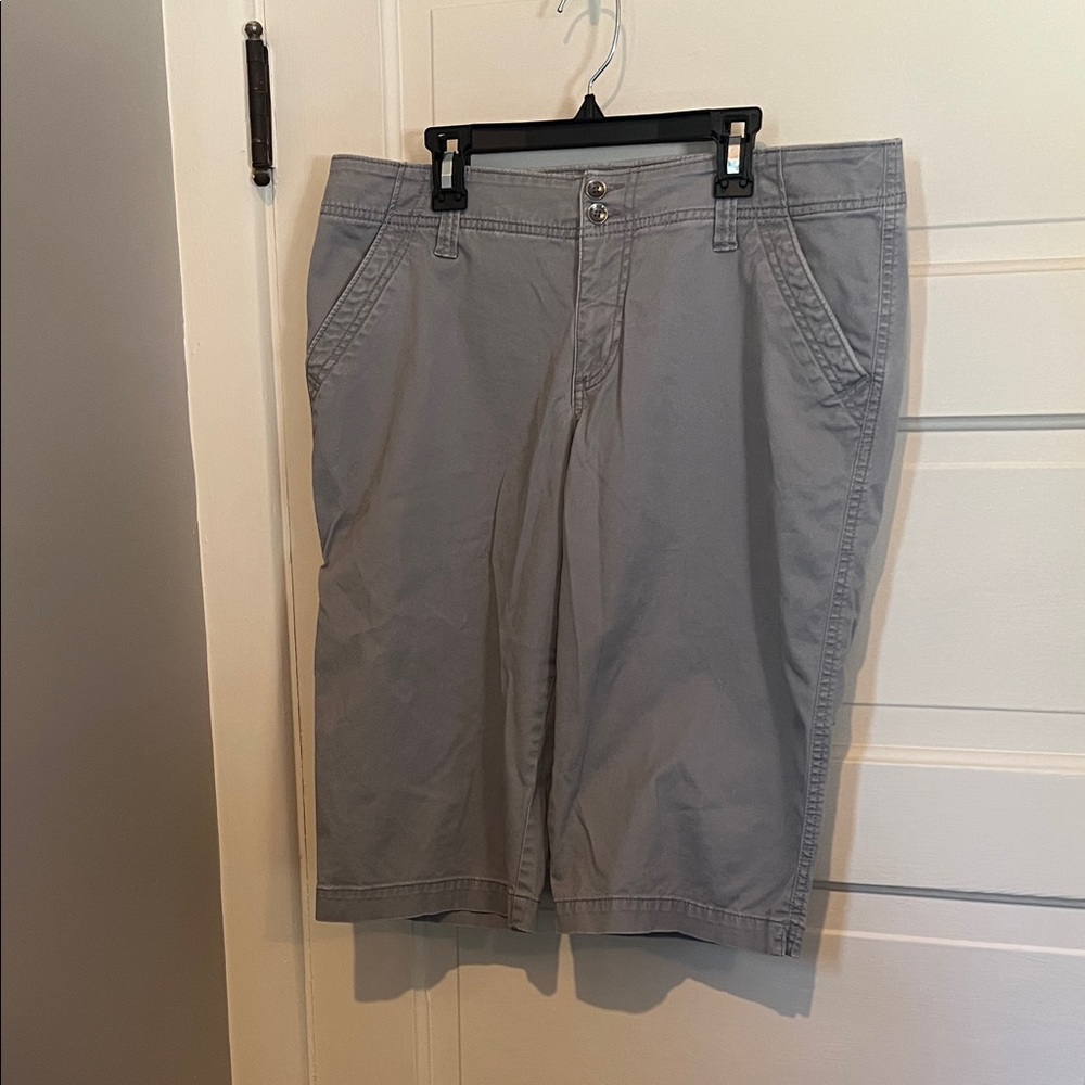 Sonoma Gray Women's Bermuda Shorts